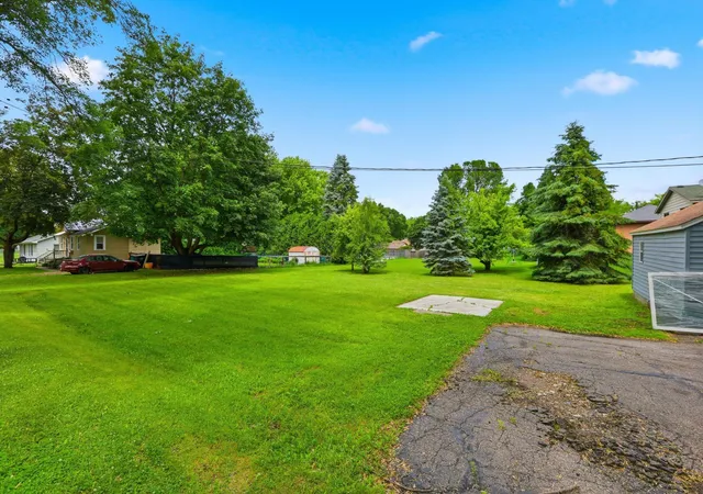 Homes for sale in Winsted, MN | 560 Barrett St S, Winsted, MN 55395 | MLS# 7095940