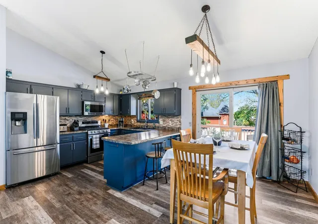 3rd image of 13676 Marigold St Nw, Andover, MN 55304 | MLS# 7095947