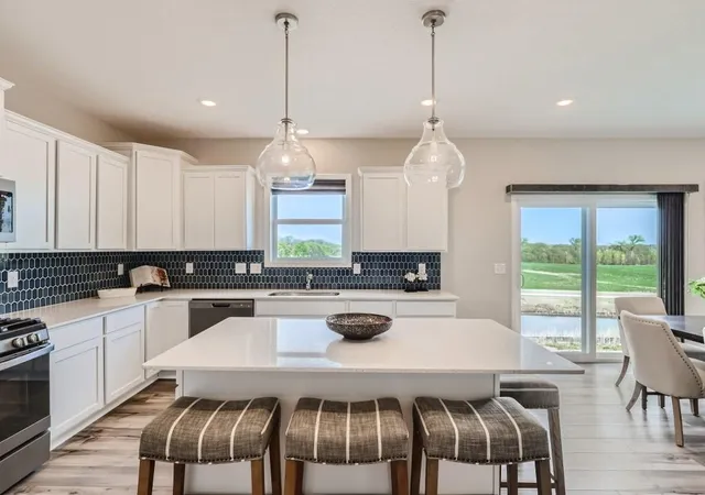image of 257 6th St Nw, Delano, MN 55328 | MLS# 7095948