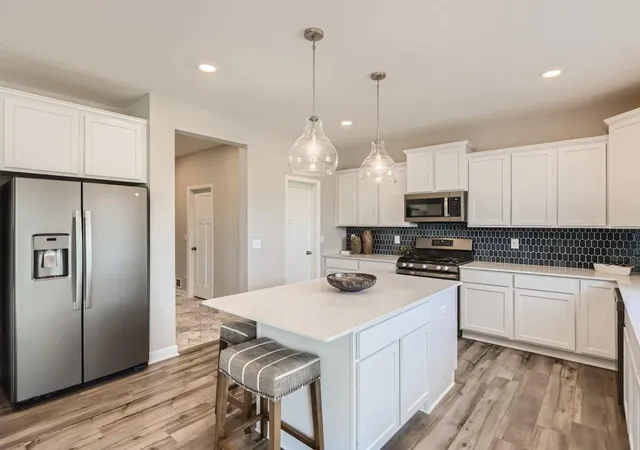 image of 257 6th St Nw, Delano, MN 55328 | MLS# 7095948