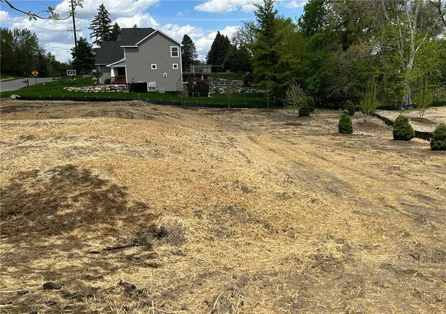 5th image of 17110 Claycross Wy, Eden Prairie, MN 55346 | MLS# 7095959