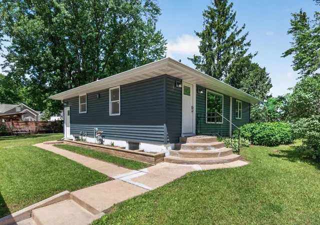 Homes for sale in East Bethel, MN | 223 Grove Rd, East Bethel, MN 55092 | MLS# 7095980