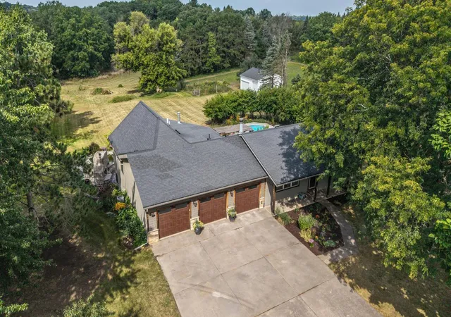 Photo 1 of Single family home for sale at 3242 Nybeck Ave S, Afton, MN 55001 | MLS# 7096021 | Listing updated on 2026-10-21