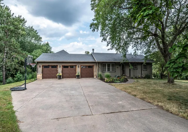 Photo 2 of Single family home for sale at 3242 Nybeck Ave S, Afton, MN 55001 | MLS# 7096021 | Listing updated on 2026-10-21
