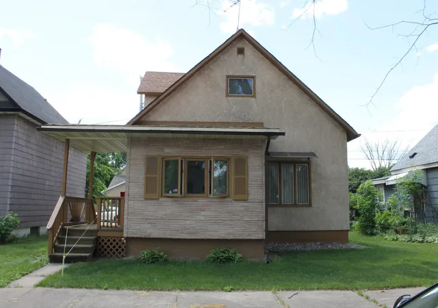 1st image of 1520 S 9th St S, Virginia, MN 55792 | MLS# 7096025