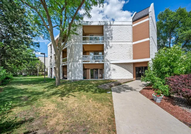 Homes for sale in Rosemount, MN | 14575 Burma Ave W #303, Rosemount, MN 55068 | MLS# 7096058