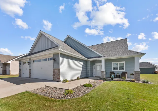 Homes for sale in North Branch, MN | 38209 Everett Ave, North Branch, MN 55056 | MLS# 7096078