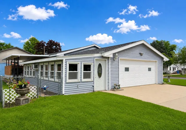 2nd image of 3715 W 5th St, Winona, MN 55987 | MLS# 7096080
