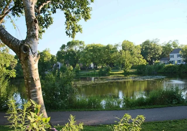 18th image of 6877 Grenwich Ln N, Saint Paul, MN 55128 | MLS# 7096122