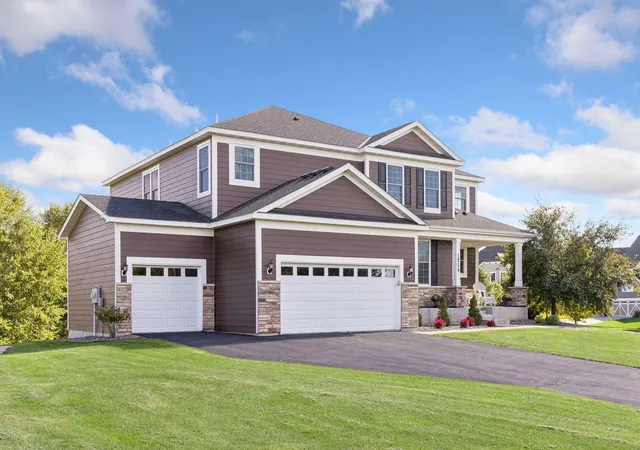 Photo 3 of Single family home for sale at 16736 Wuttke Xing, Eden Prairie, MN 55347 | MLS# 7096139 | Listing updated on 2026-10-07
