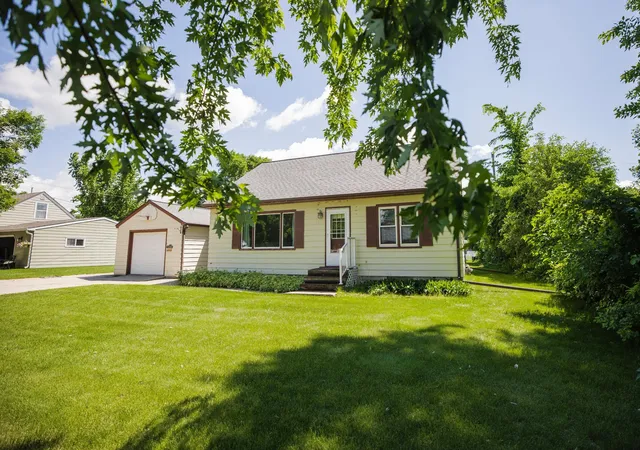 Homes for sale in Morris, MN | 1006 Poughkeepsie Ave, Morris, MN 56267 | MLS# 7096159