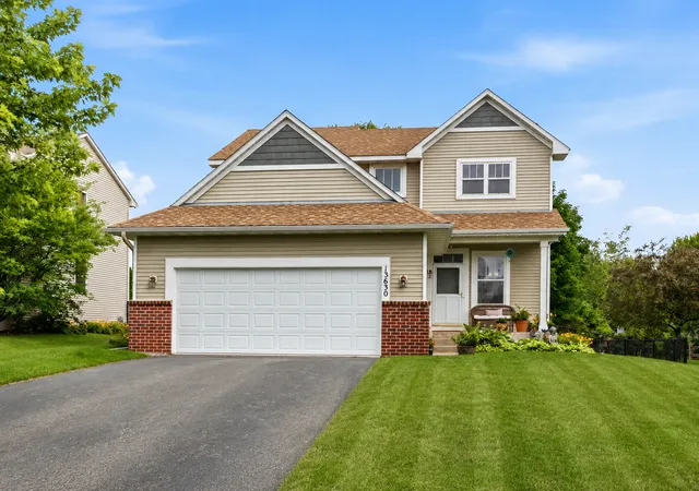 Photo 3 of Single family home for sale at 13630 Atwood Trl, Rosemount, MN 55068 | MLS# 7096166 | Listing updated on 2026-09-21