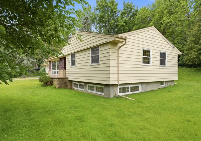 Homes for sale in Arden Hills, MN | 4015 Fairview Ave N, Arden Hills, MN 55112 | MLS# 7096188