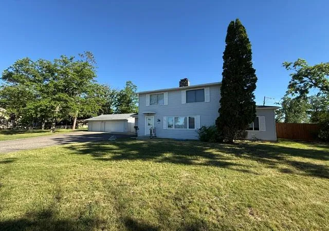 2nd image of 321 23rd St Ne, Bemidji, MN 56601 | MLS# 7096190