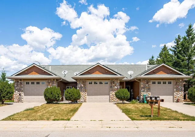 Homes for sale in Grand Rapids, MN | 205 Se 17Th St #110, Grand Rapids, MN 55744 | MLS# 7096195