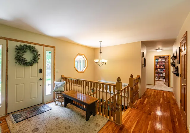 Photo 4 of Single family home for sale at 47060 Queens Cvs Cir, La Crescent, MN 55947 | MLS# 7096217 | Listing updated on 2026-08-19