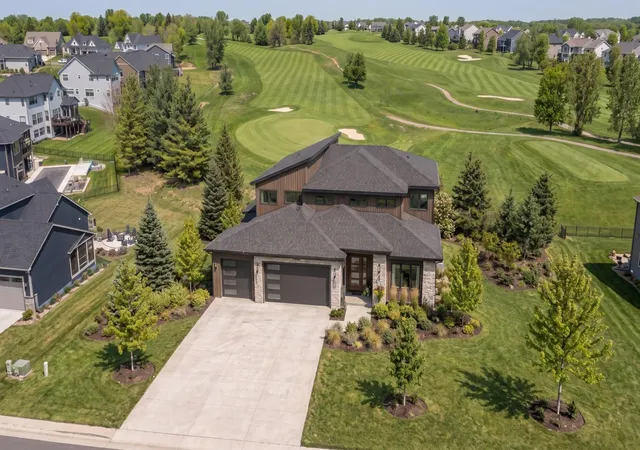 Photo 1 of Single family home for sale at 1353 Palmer Dr N, Lake Elmo, MN 55042 | MLS# 7096223 | Listing updated on 2026-09-23