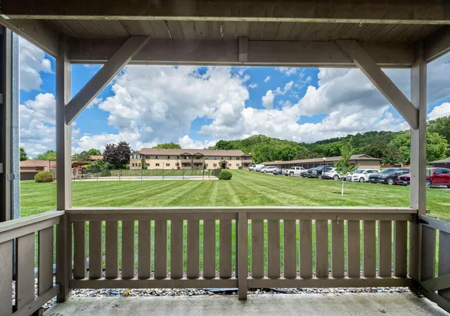 2nd image of 1806 Pioneer Rd #113, Red Wing, MN 55066 | MLS# 7096224
