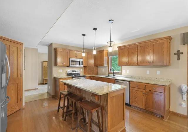 2nd image of 12866 195th Ave Nw, Elk River, MN 55330 | MLS# 7096244