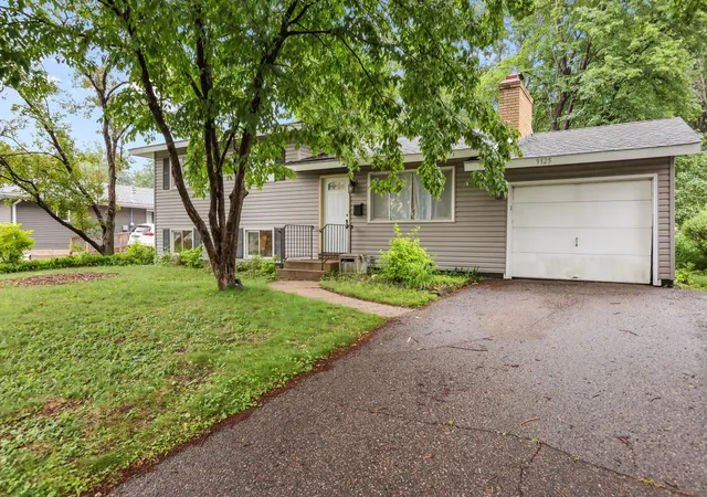 1st image of 9325 Northwood Pkwy N, New Hope, MN 55427 | MLS# 7096274