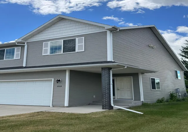 Photo 1 of Single family home for sale at 3539 15th Street S, Moorhead, MN 56560 | MLS# 7096285 | Listing updated on 2026-08-28