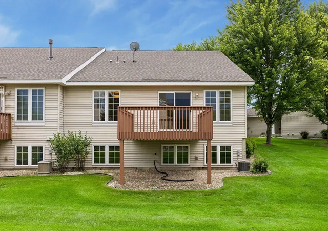 Homes for sale in Prior Lake, MN | 5420 Deerfield Cir Se, Prior Lake, MN 55372 | MLS# 7096297