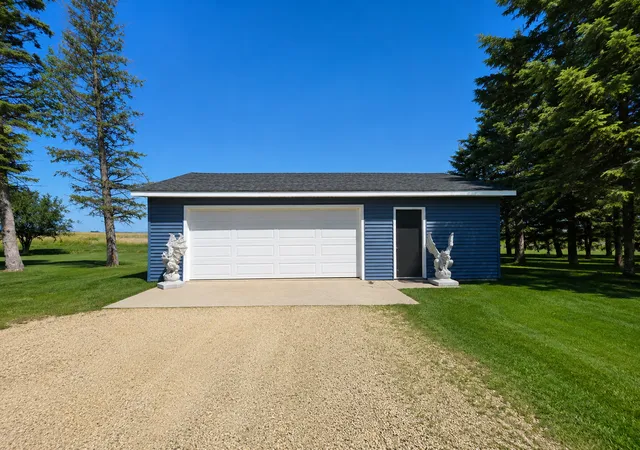 Photo 2 of Sale Pending at 5766 County 12 Blvd, Kenyon, MN 55946 | MLS# 7096308 | Listing updated on 2026-09-17