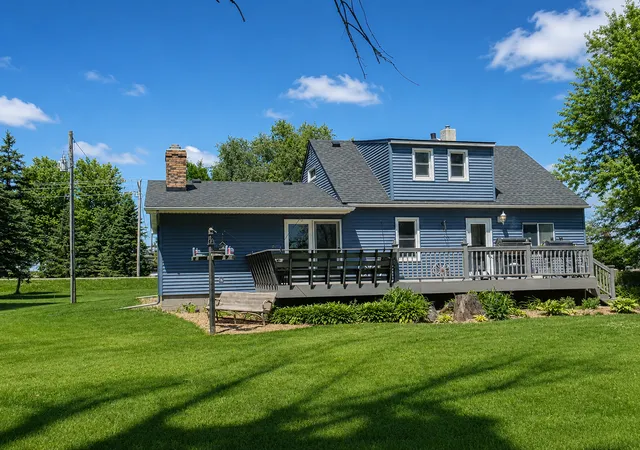 Photo 4 of Sale Pending at 5766 County 12 Blvd, Kenyon, MN 55946 | MLS# 7096308 | Listing updated on 2026-09-17