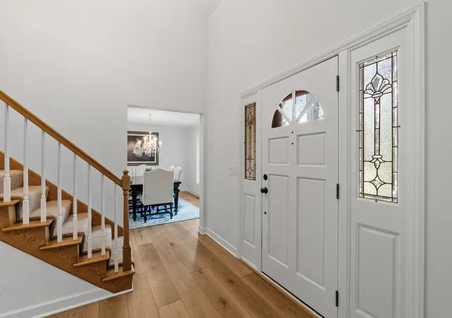 5th image of 1315 Donegal Dr, Saint Paul, MN 55125 | MLS# 7096313