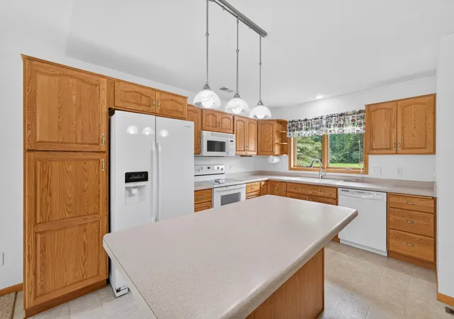 5th image of 466 Cedar Ct, Taylors Falls, MN 55084 | MLS# 7096326