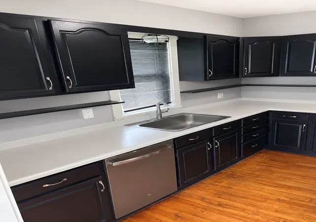 Photo 3 of Single family home for sale at 643 Mound Ave, Mankato, MN 56001 | MLS# 7096331 | Listing updated on 2026-09-03