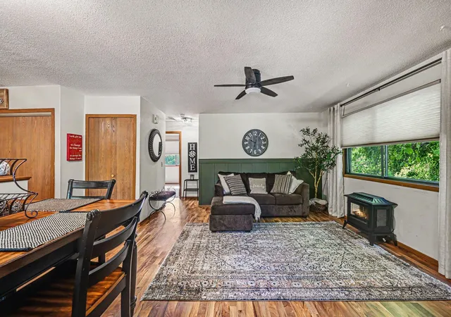 Photo 3 of Condo for sale at 1516 Helmo Ave N, Saint Paul, MN 55128 | MLS# 7096404 | Listing updated on 2026-10-03