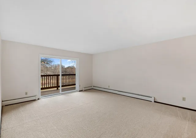 2nd image of 450 Frd Rd, St. Louis Park, MN 55426