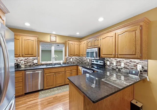 Homes for sale in Eagan, MN | 4658 Wildwood St, Eagan, MN 55122 | MLS# 7096443