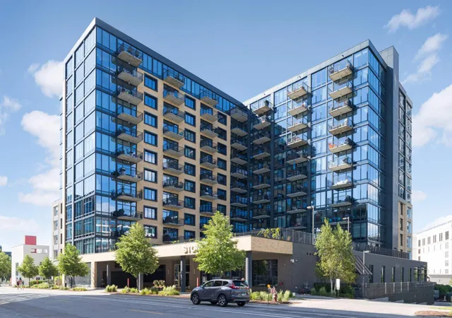 2nd image of 1120 S 2Nd St #316, Minneapolis, MN 55415 | MLS# 7096446