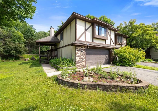 Homes for sale in Eden Prairie, MN | 7405 Scot Ter, Eden Prairie, MN 55346 | MLS# 7096483