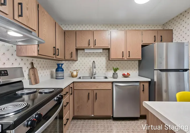 Homes for sale in Hopkins, MN | 5607 Green Circle Dr #107, Hopkins, MN 55343 | MLS# 7096484