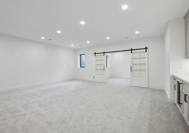 15th image of 5825 Zenith Ave S, Edina, MN 55410 | MLS# 7096486