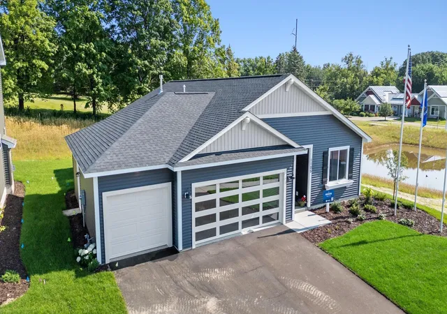 Homes for sale in River Falls, WI | 1105 Compton Ave, River Falls, WI 54022 | MLS# 7096494