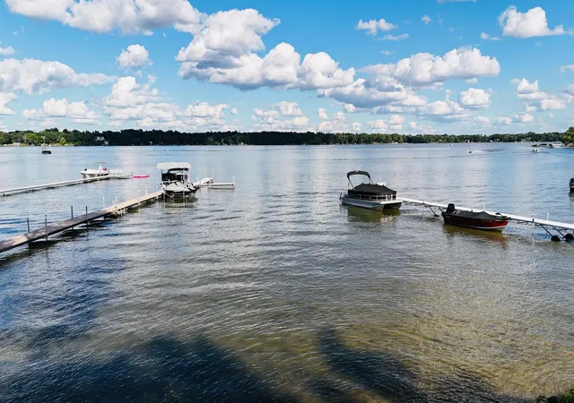 5th image of 5432 Lake Ave, Saint Paul, MN 55126 | MLS# 7096505