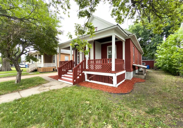 2nd image of 1346 1st Ave S, Fargo, ND 58103 | MLS# 7096514