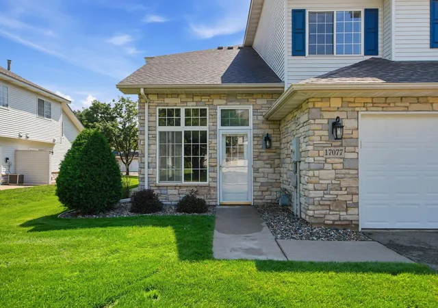 2nd image of 17077 Eagleview Wy, Farmington, MN 55024 | MLS# 7096543