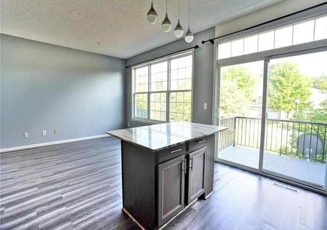 5th image of 514 Huset Pkwy Ne, Minneapolis, MN 55421 | MLS# 7096558
