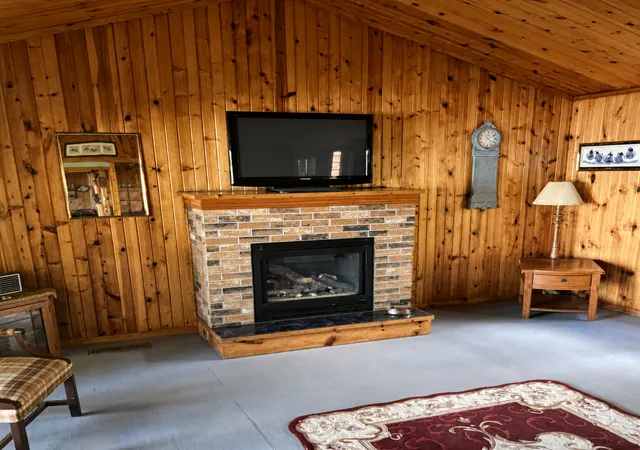 5th image of 4450 Gray Owl Trl Nw, Hackensack, MN 56452 | MLS# 7096566