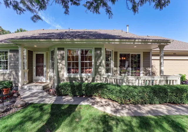 Photo 1 of Single family home for sale at 821 Ivy Ln, Saint Paul, MN 55123 | MLS# 7096569 | Listing updated on 2026-10-19