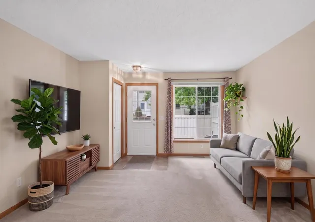 5th image of 2407 Harvest Wy, Chanhassen, MN 55317 | MLS# 7096590