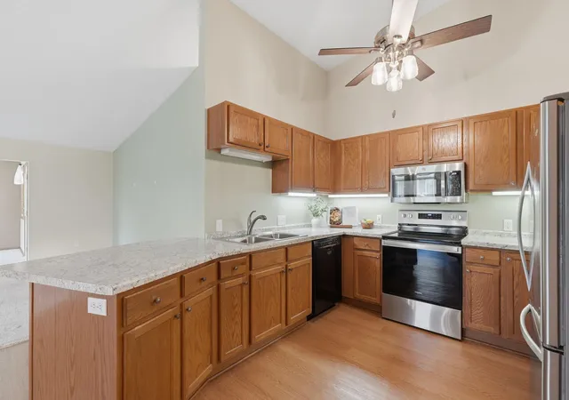 Homes for sale in Stillwater, MN | 724 Victoria Ct, Stillwater, MN 55082 | MLS# 7096609