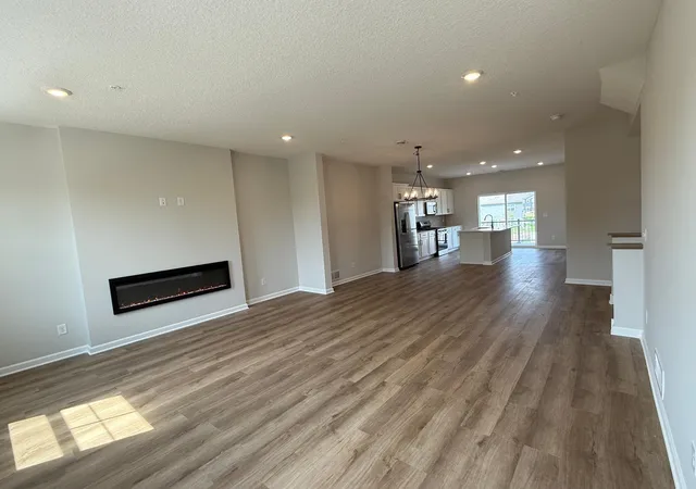 4th image of 13624 Willow Dr, Rogers, MN 55374 | MLS# 7096612