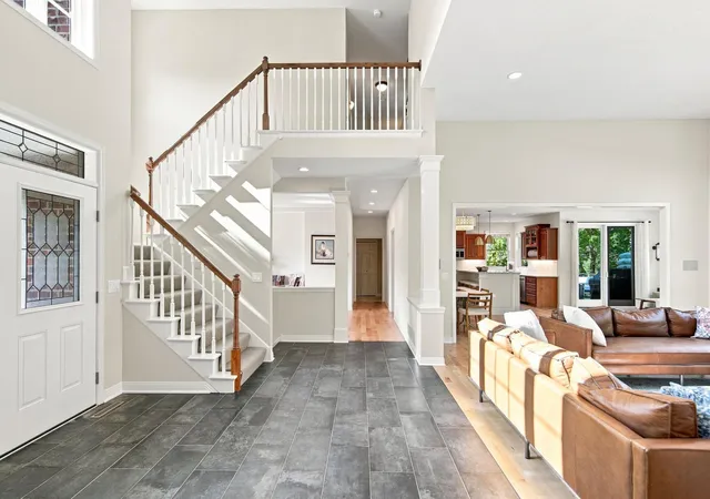 image of 11499 Ashley Ct, Inver Grove Heights, MN 55077 | MLS# 7096621