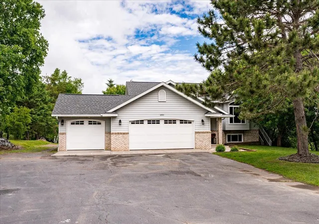 Homes for sale in Hermantown, MN | 4909 Whitetail Dr, Hermantown, MN 55811 | MLS# 7096647